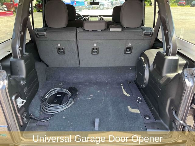 Used 2023 Jeep Wrangler Unlimited image 19