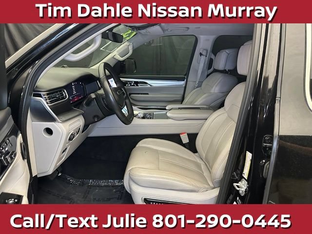 Used 2023 Jeep Grand Wagoneer L 4WD w/ Flexible Seating Group image 23