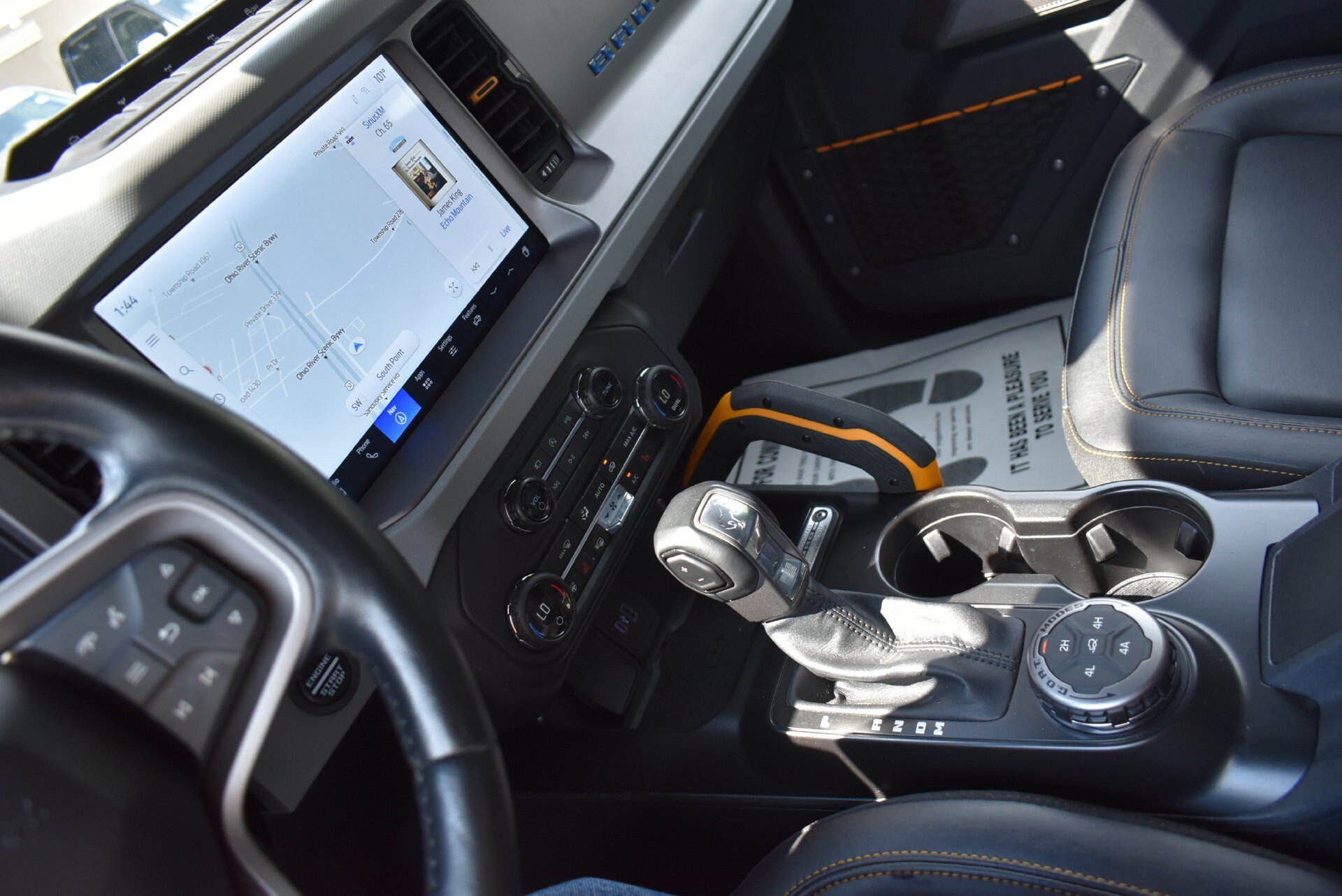 Used 2023 Ford Bronco Badlands AWD/4WD image 19