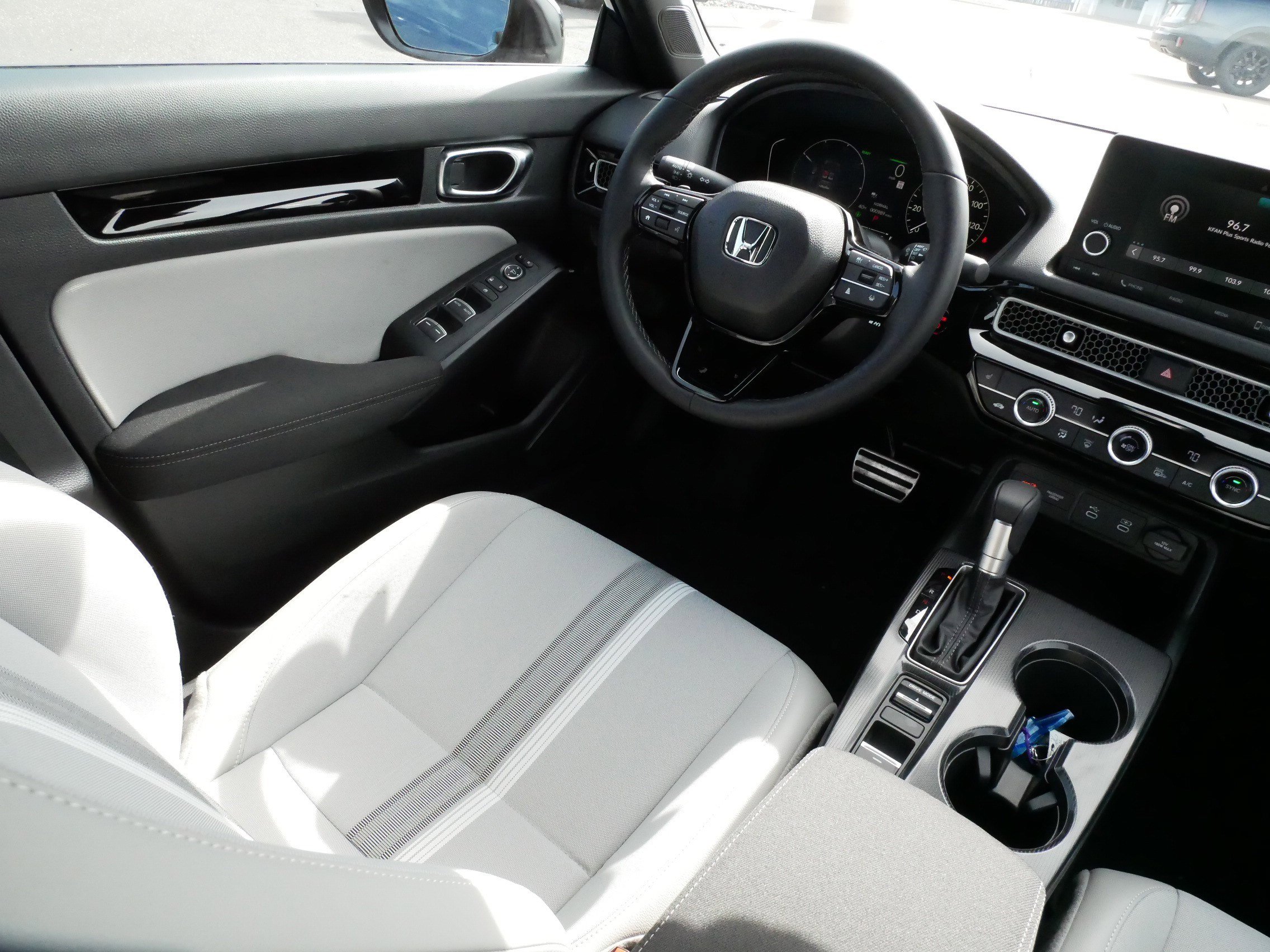 Certified 2026 Honda Civic Sport image 9