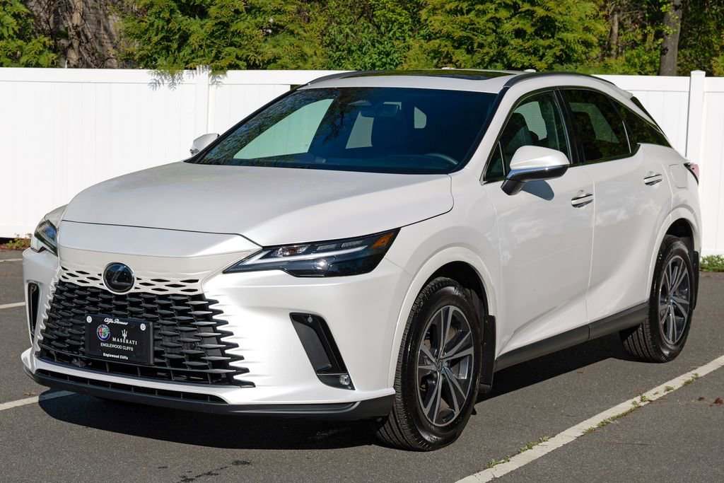 Used 2024 Lexus RX 350 Premium w/ Accessory Package (Z1) AWD/4WD image 3