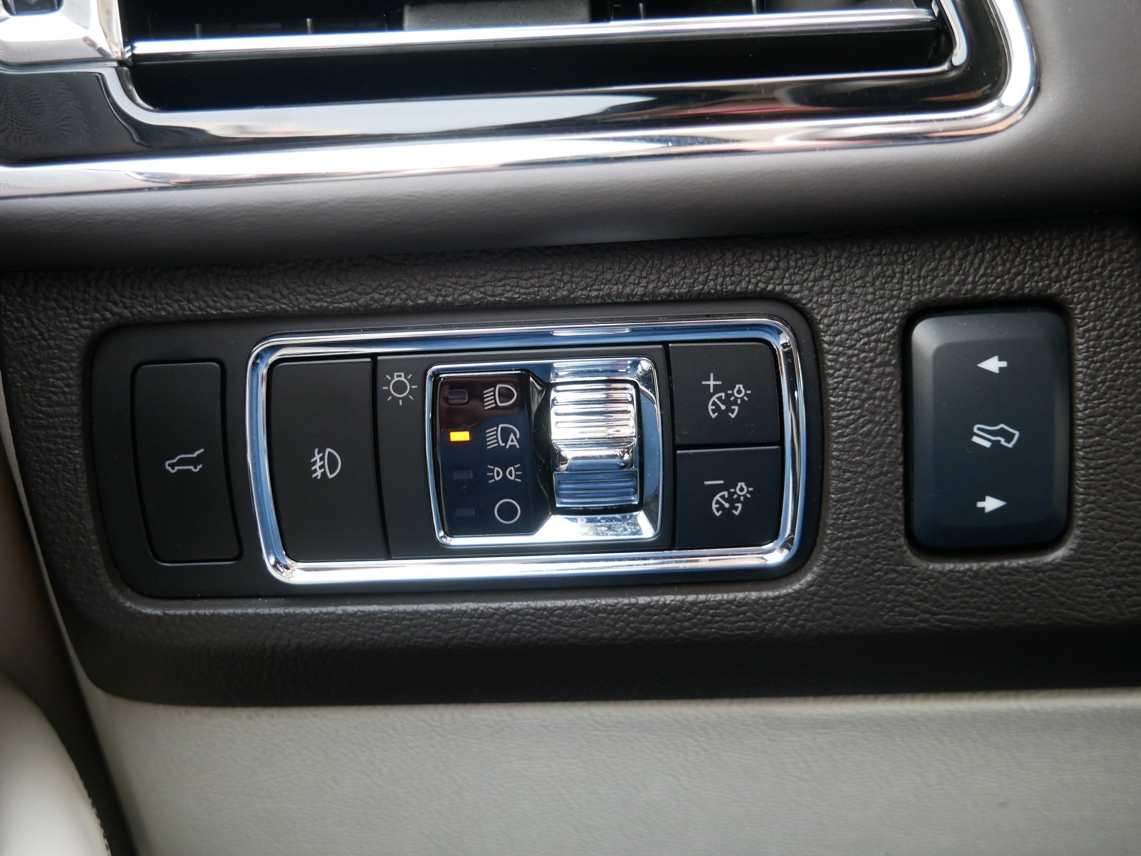Used 2024 Lincoln Navigator Black Label AWD/4WD image 14