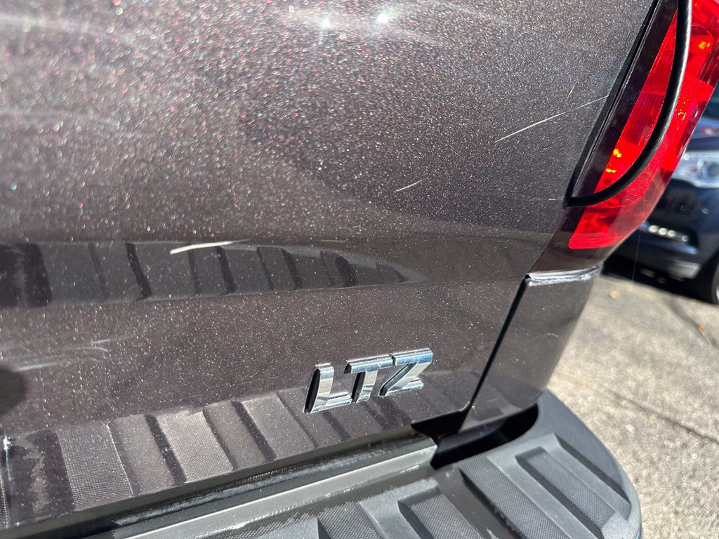 Used 2015 Chevrolet Silverado 1500 LTZ AWD/4WD image 28