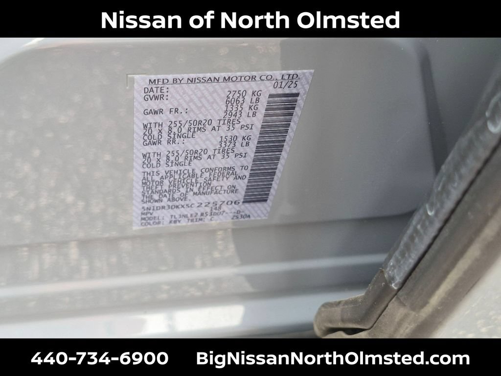 Certified 2025 Nissan Pathfinder Platinum AWD/4WD image 33
