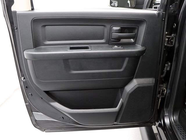 Used 2017 RAM 1500 Express w/ Black Ram 1500 Express Group image 22