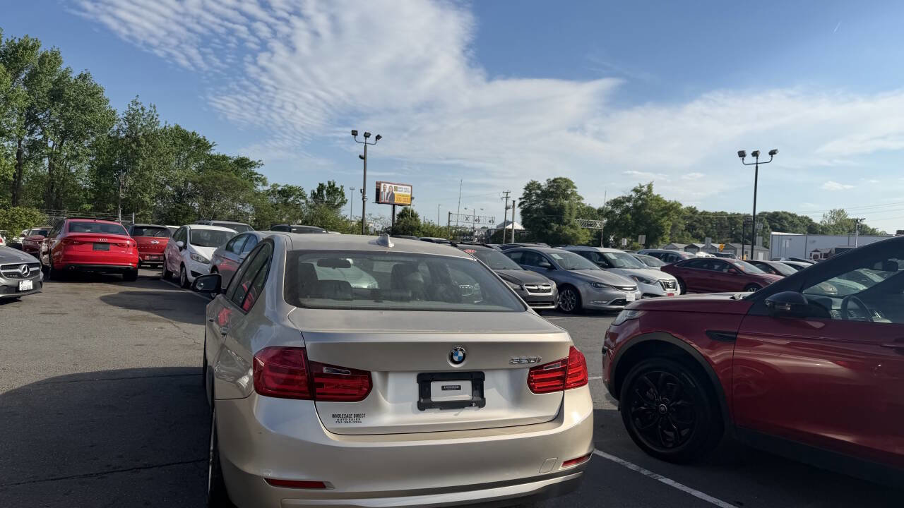 Used 2014 BMW 320i Sedan RWD image 8