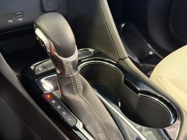 Used 2024 Buick Encore GX Preferred FWD image 28