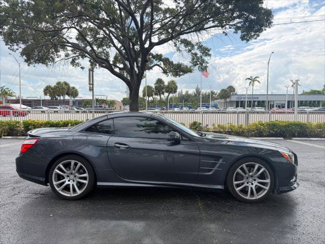 Used 2013 Mercedes-Benz SL 550 image 11