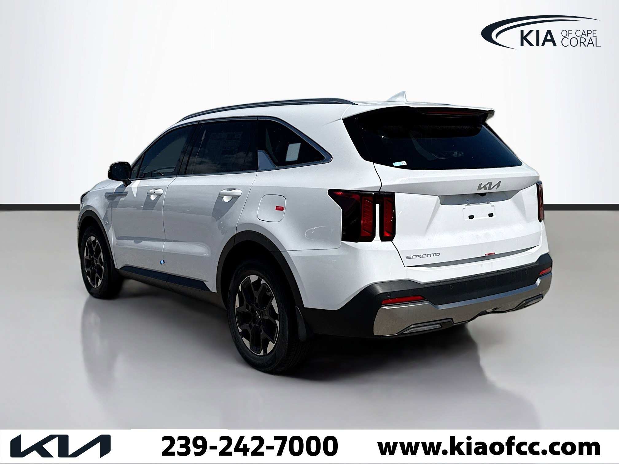 New 2026 Kia Sorento S image 3