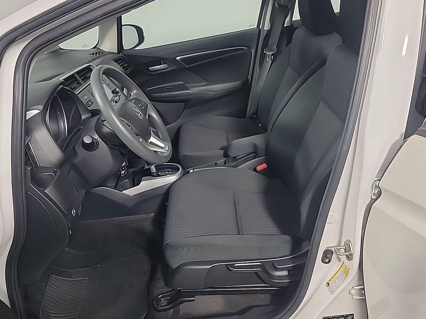 Used 2020 Honda Fit LX image 18