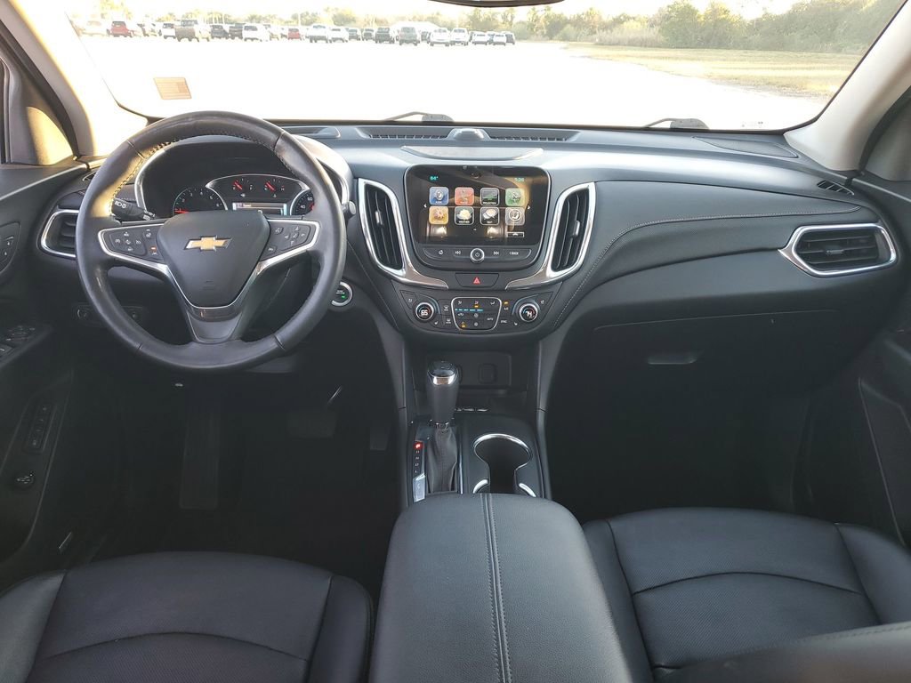 Used 2018 Chevrolet Equinox Premier image 10