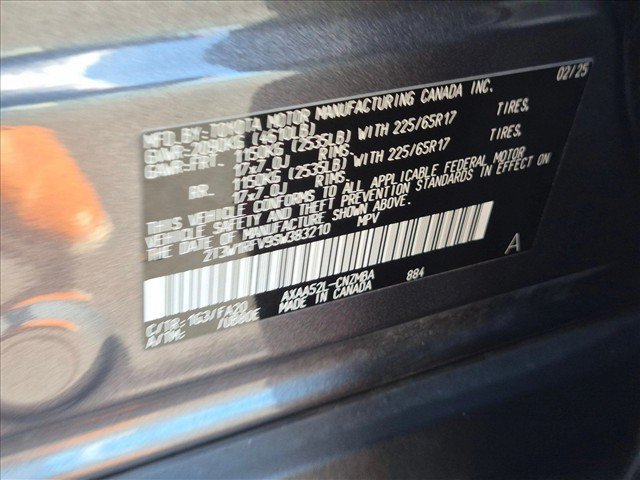 Used 2025 Toyota RAV4 XLE FWD image 24
