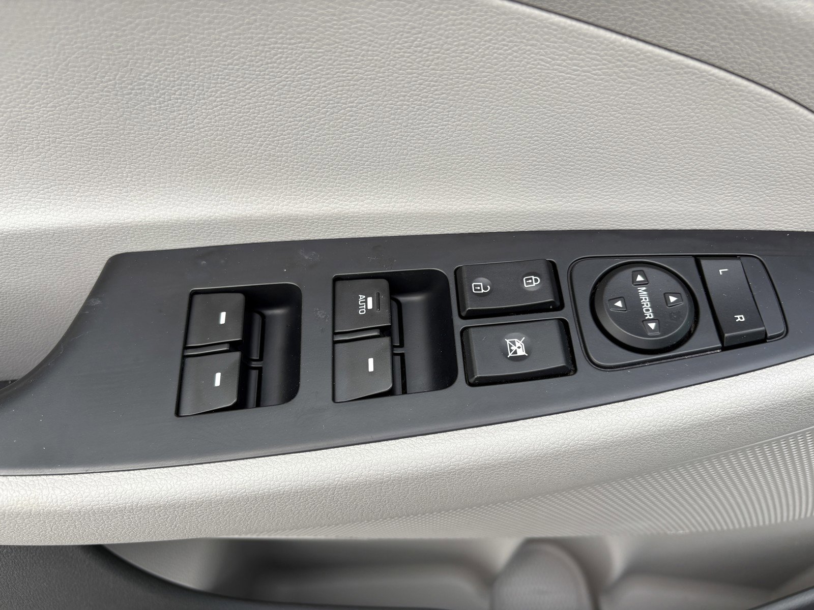 Used 2018 Hyundai Tucson Value AWD/4WD image 14