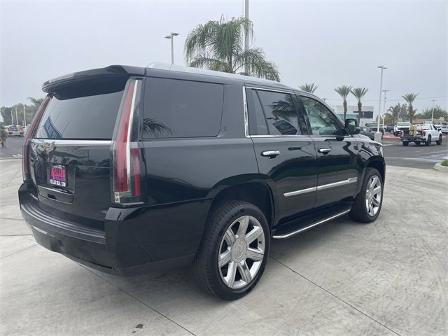 Used 2020 Cadillac Escalade Luxury image 8