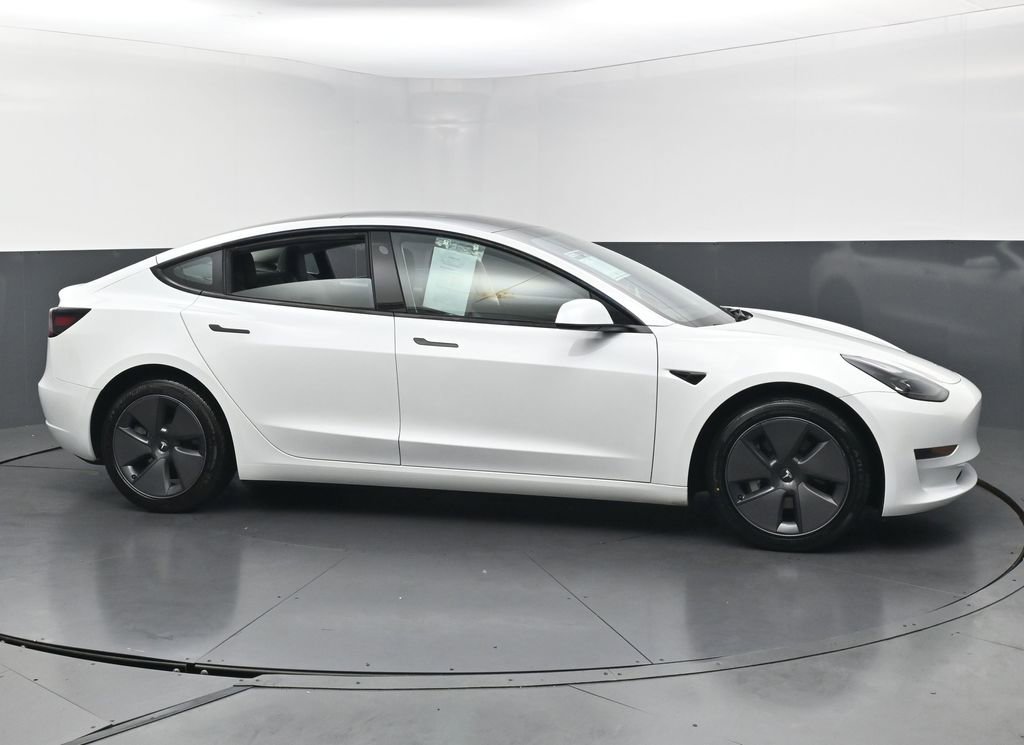 Used 2023 Tesla Model 3 Standard Range RWD image 6
