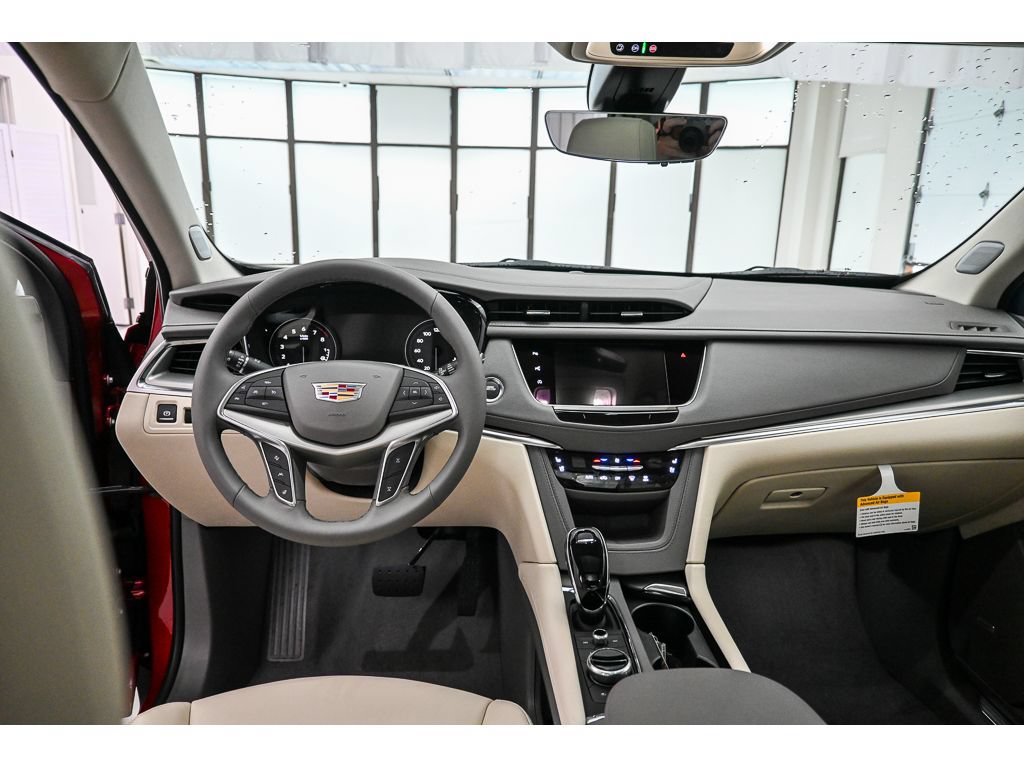 New 2026 Cadillac XT5 Premium Luxury w/ Driver Assist Package AWD/4WD image 13