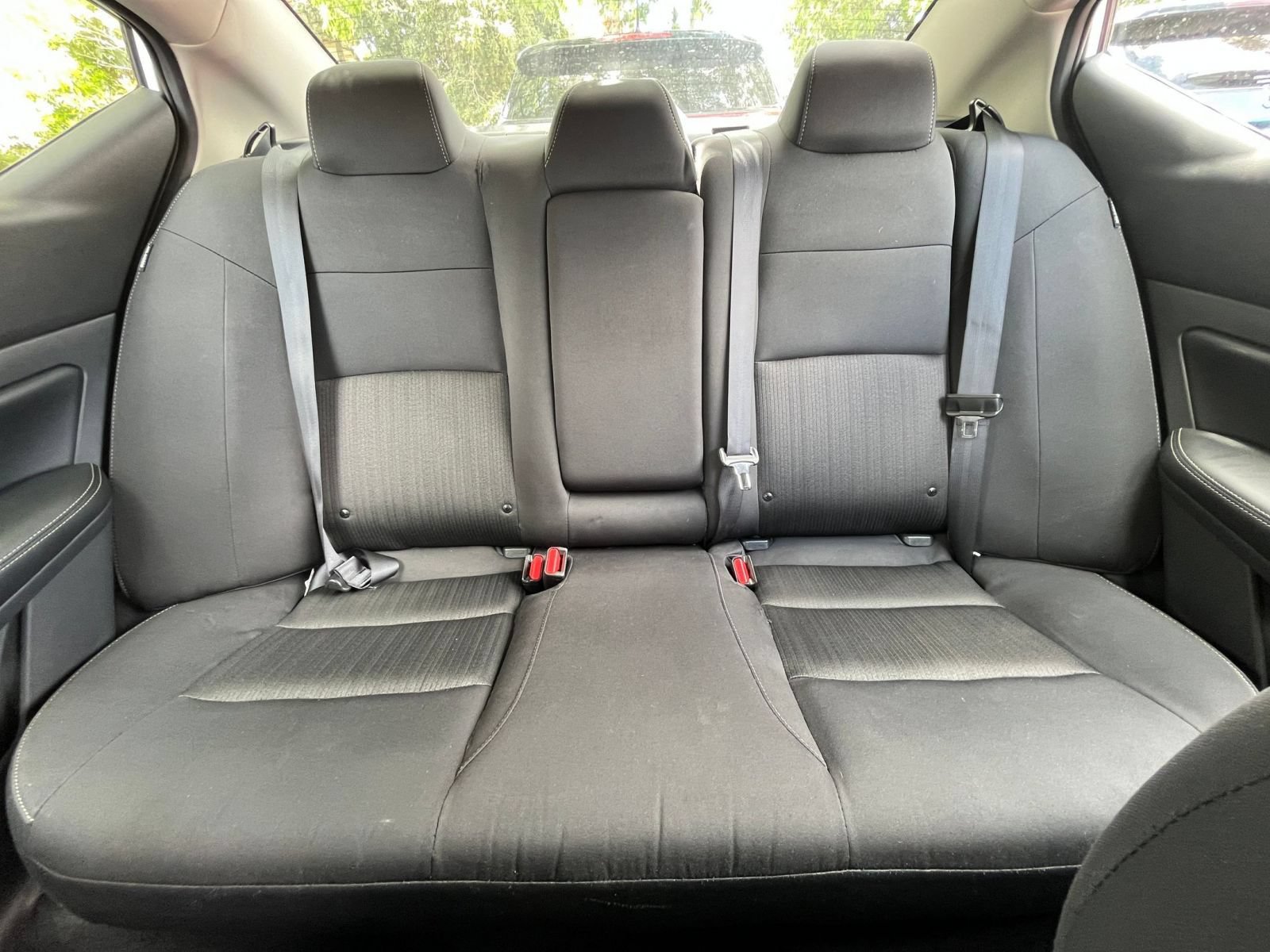 Used 2025 Nissan Altima 2.5 SV FWD image 38