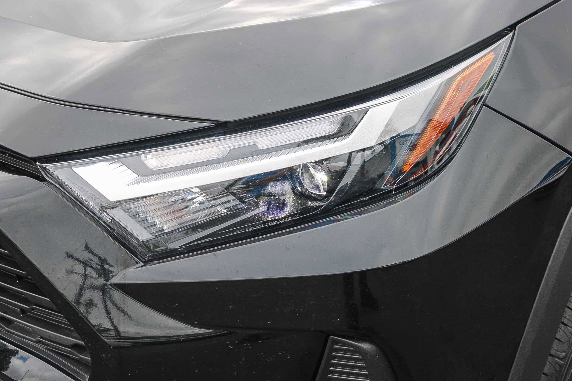 Used 2025 Toyota RAV4 XLE image 5