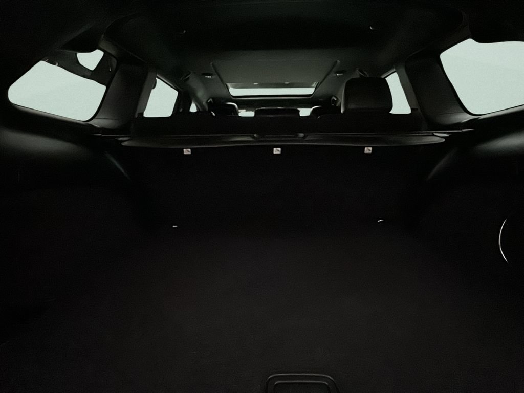 Used 2019 Jeep Grand Cherokee Limited w/ Luxury Group II AWD/4WD image 24