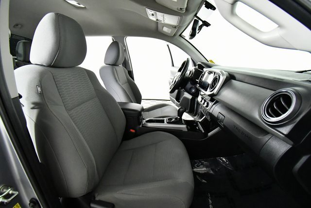 Used 2016 Toyota Tacoma 2WD Double Cab image 22
