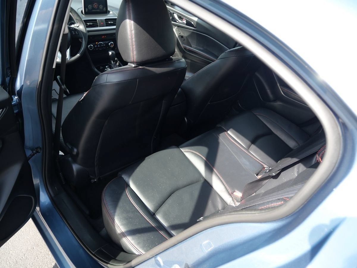 Used 2014 MAZDA MAZDA3 s Touring FWD image 19