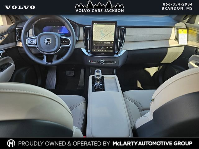 New 2026 Volvo XC90 B6 Plus w/ Protection Package Premier image 8