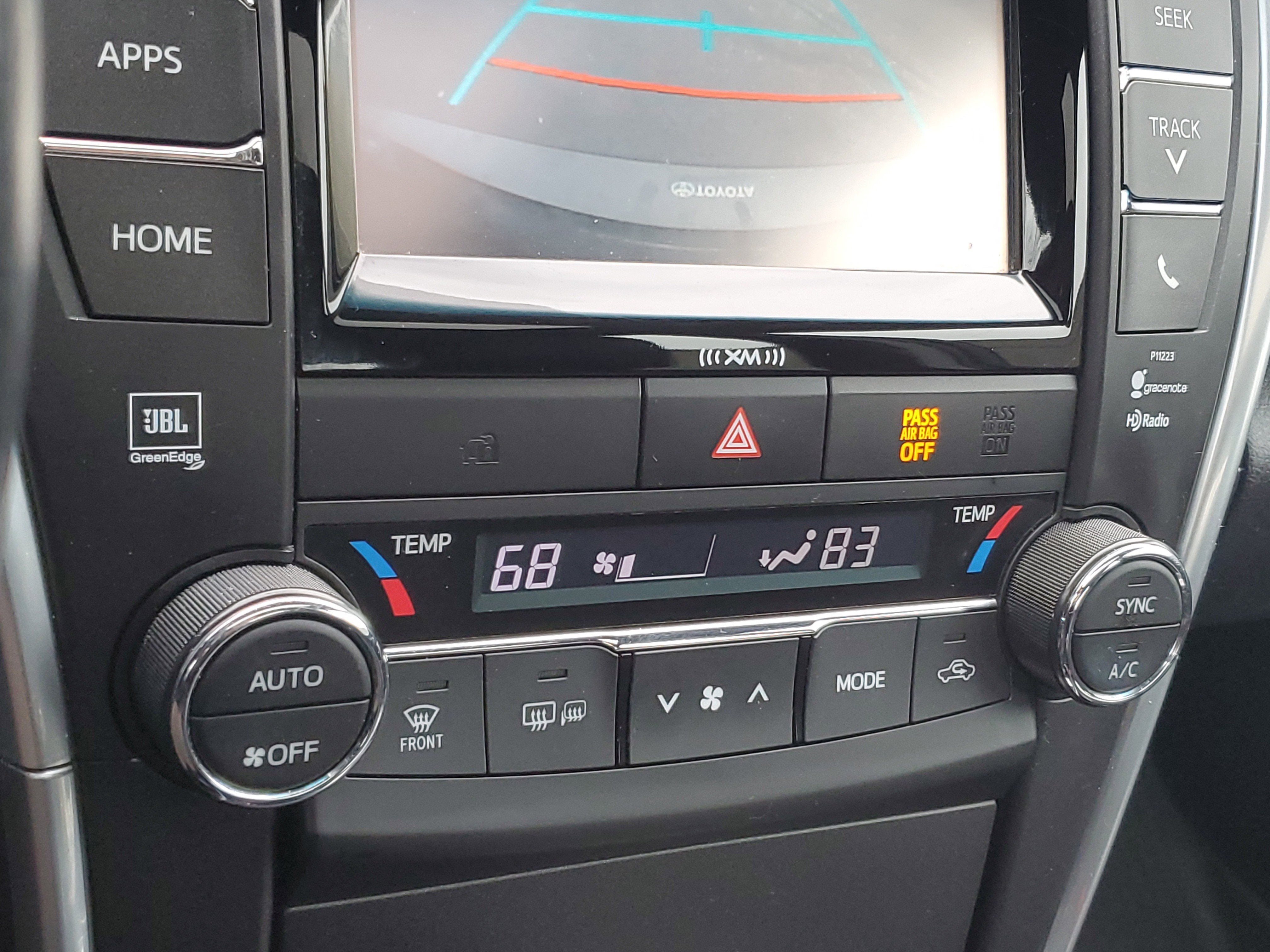 Used 2017 Toyota Camry XSE image 22