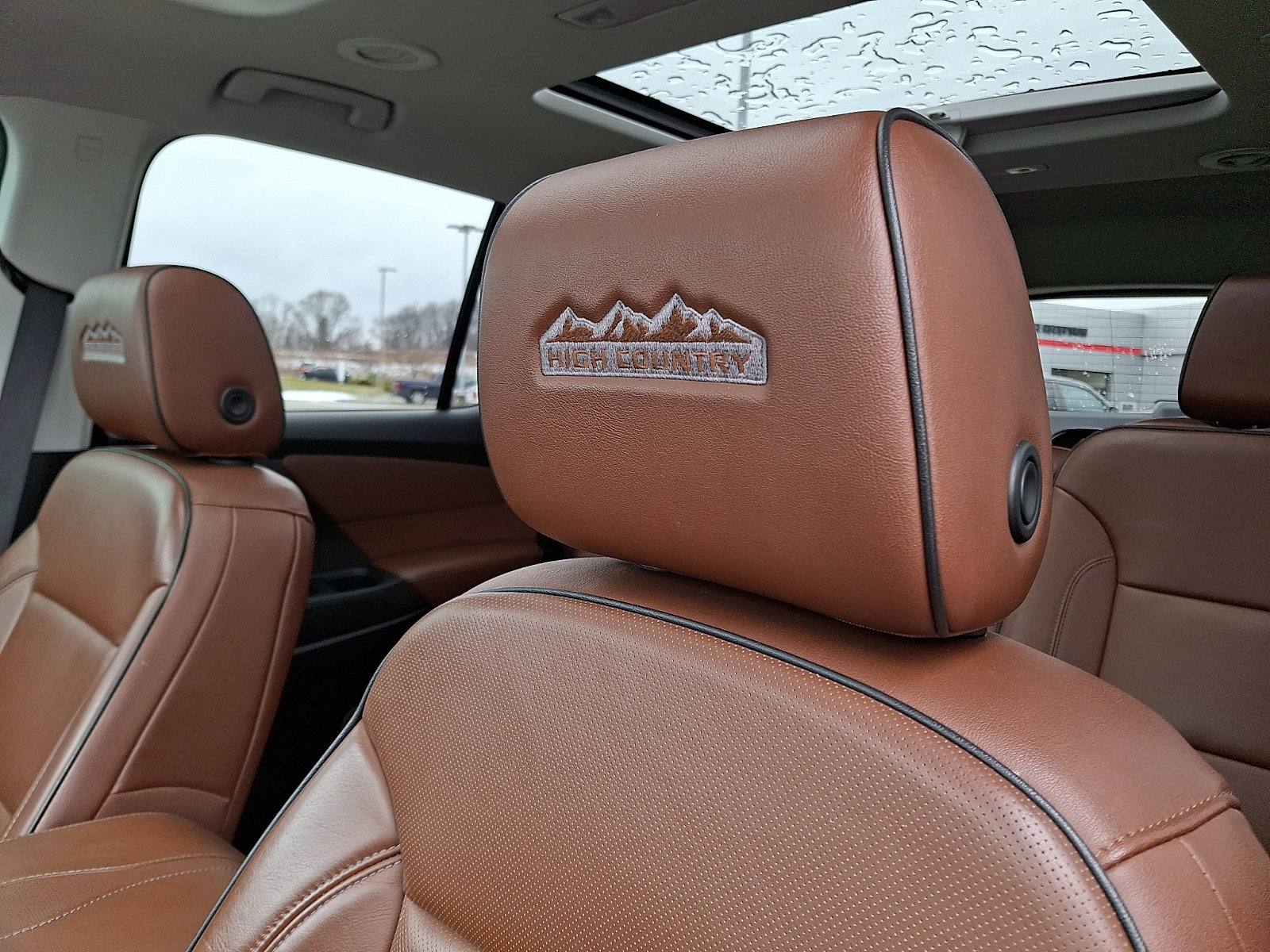 Used 2018 Chevrolet Traverse High Country image 16