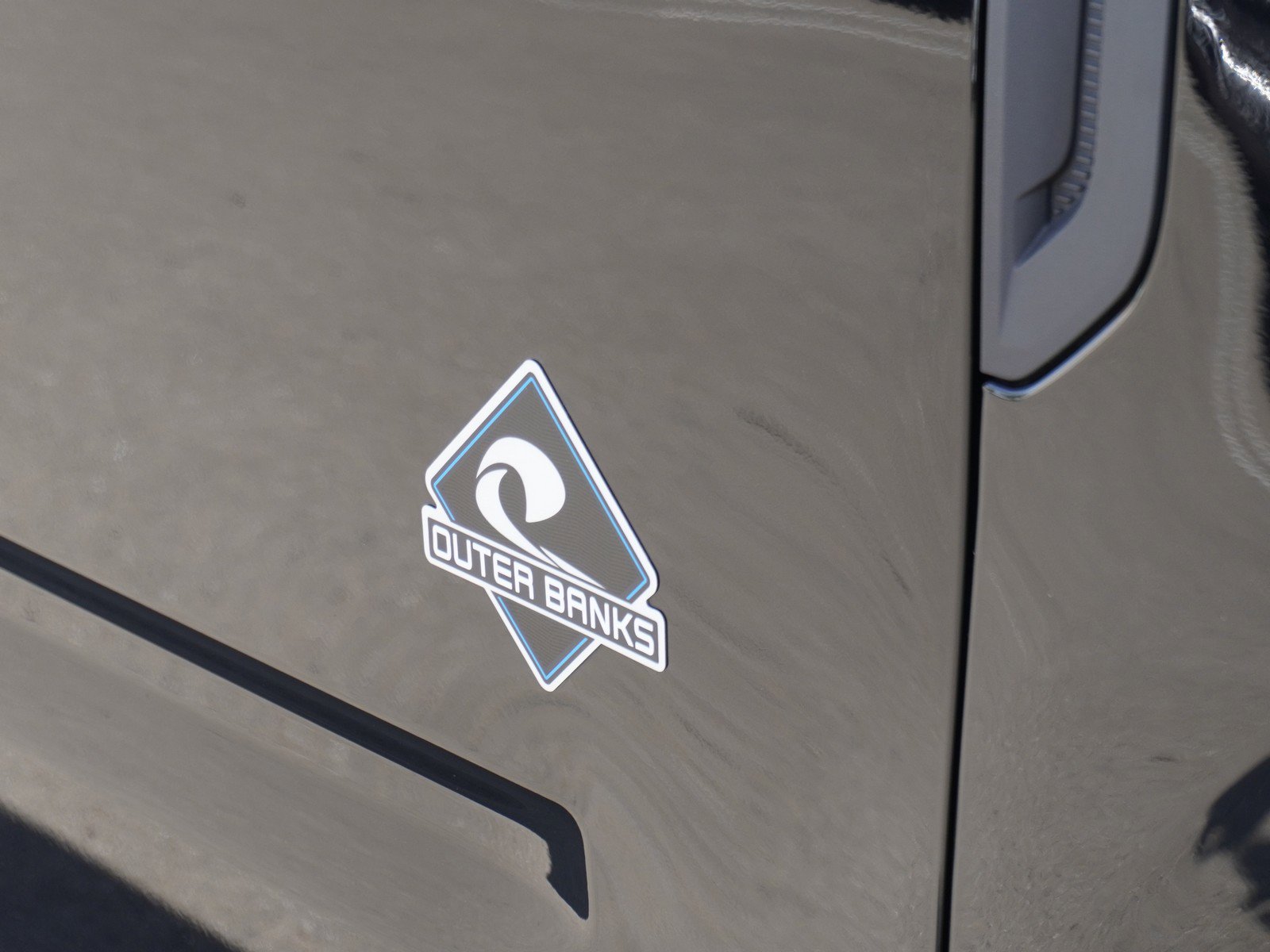 Used 2022 Ford Bronco Sport Outer Banks image 4