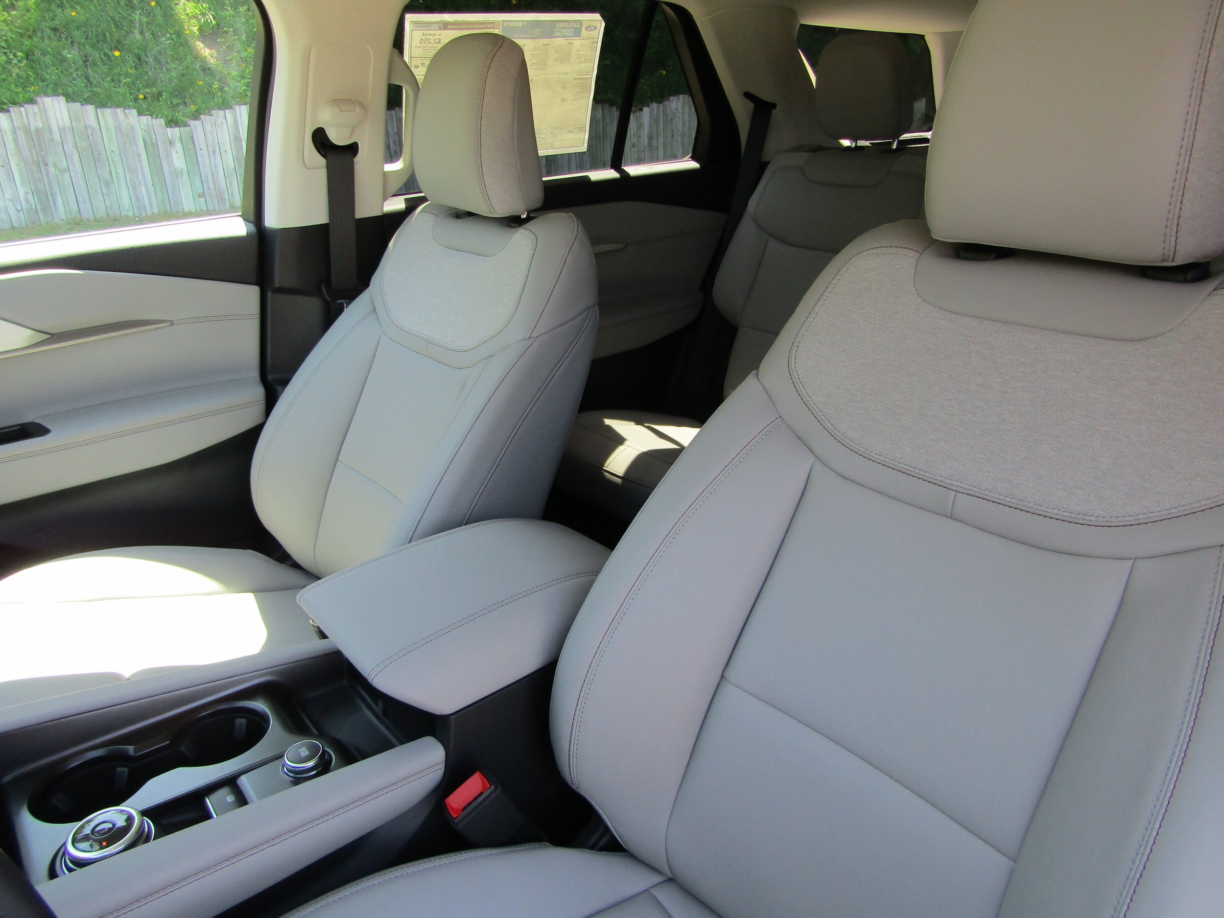 New 2026 Ford Explorer Active w/ Active Comfort Package AWD/4WD image 29