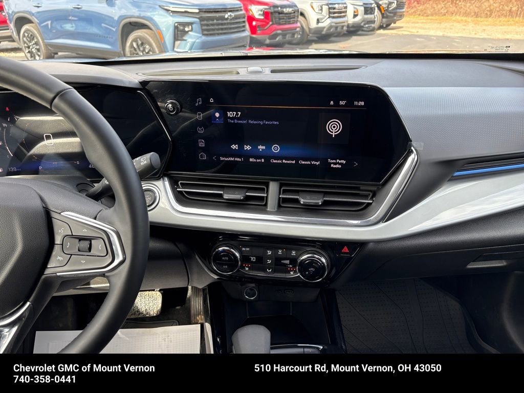 New 2025 Chevrolet Trax LT w/ LT Convenience Package image 19