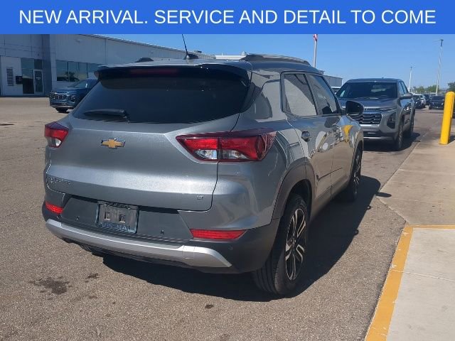 Used 2024 Chevrolet TrailBlazer LT w/ Driver Confidence Package AWD/4WD image 7