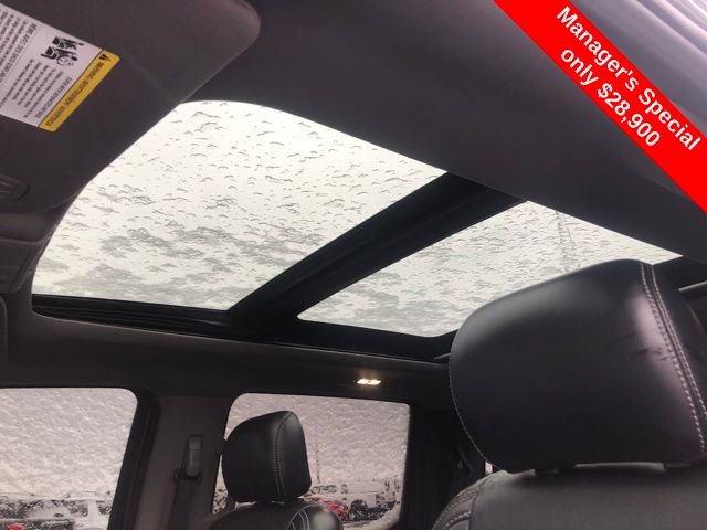 Used 2019 Ford F150 Lariat w/ Equipment Group 502A Luxury image 19