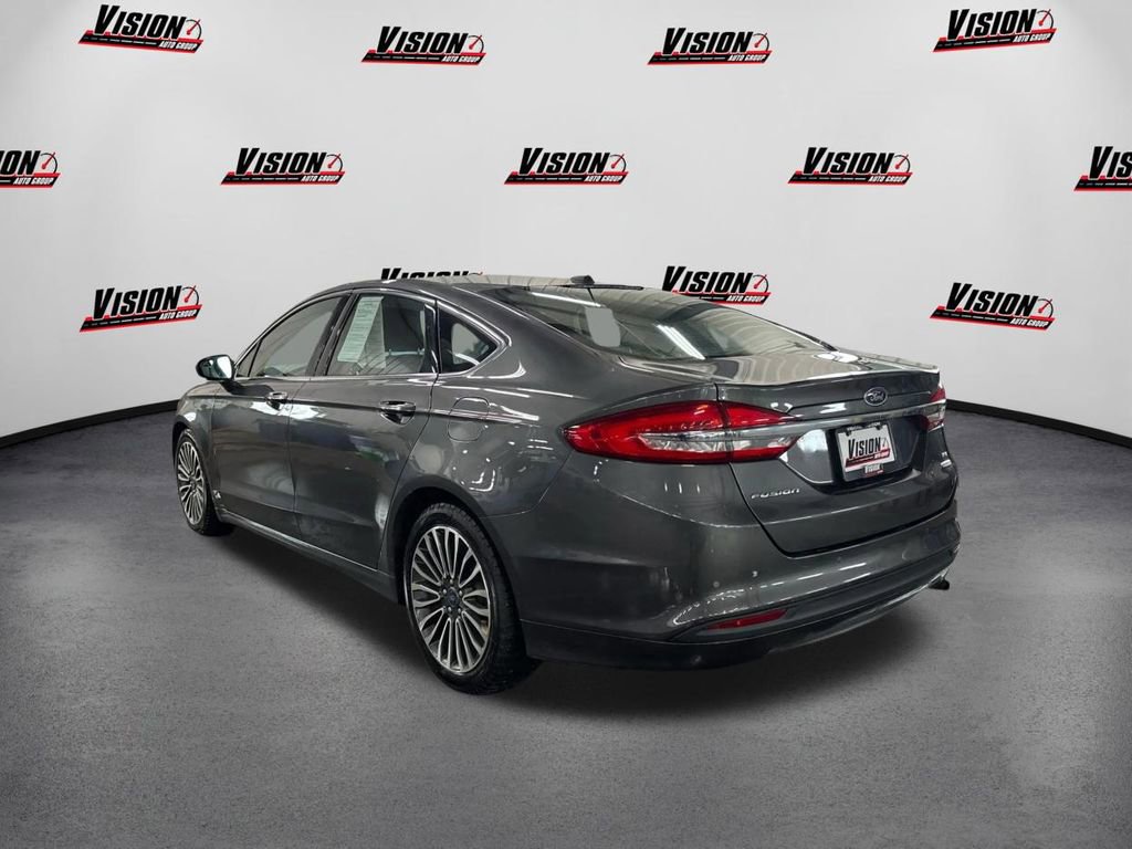 Used 2018 Ford Fusion SE w/ Fusion SE Technology Package image 7