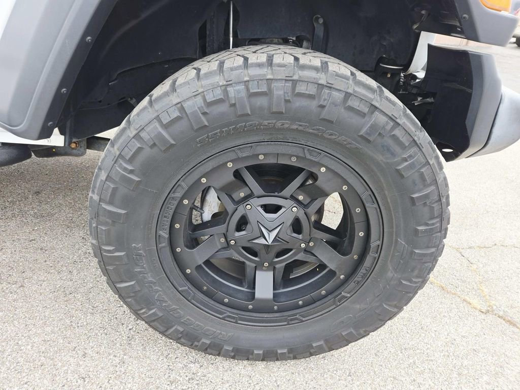 Used 2018 Jeep Wrangler Unlimited Sport image 18