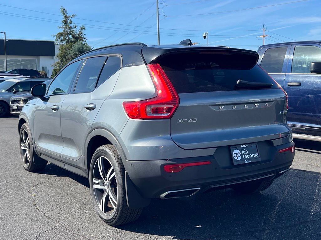 Used 2019 Volvo XC40 T5 R-Design AWD/4WD image 5