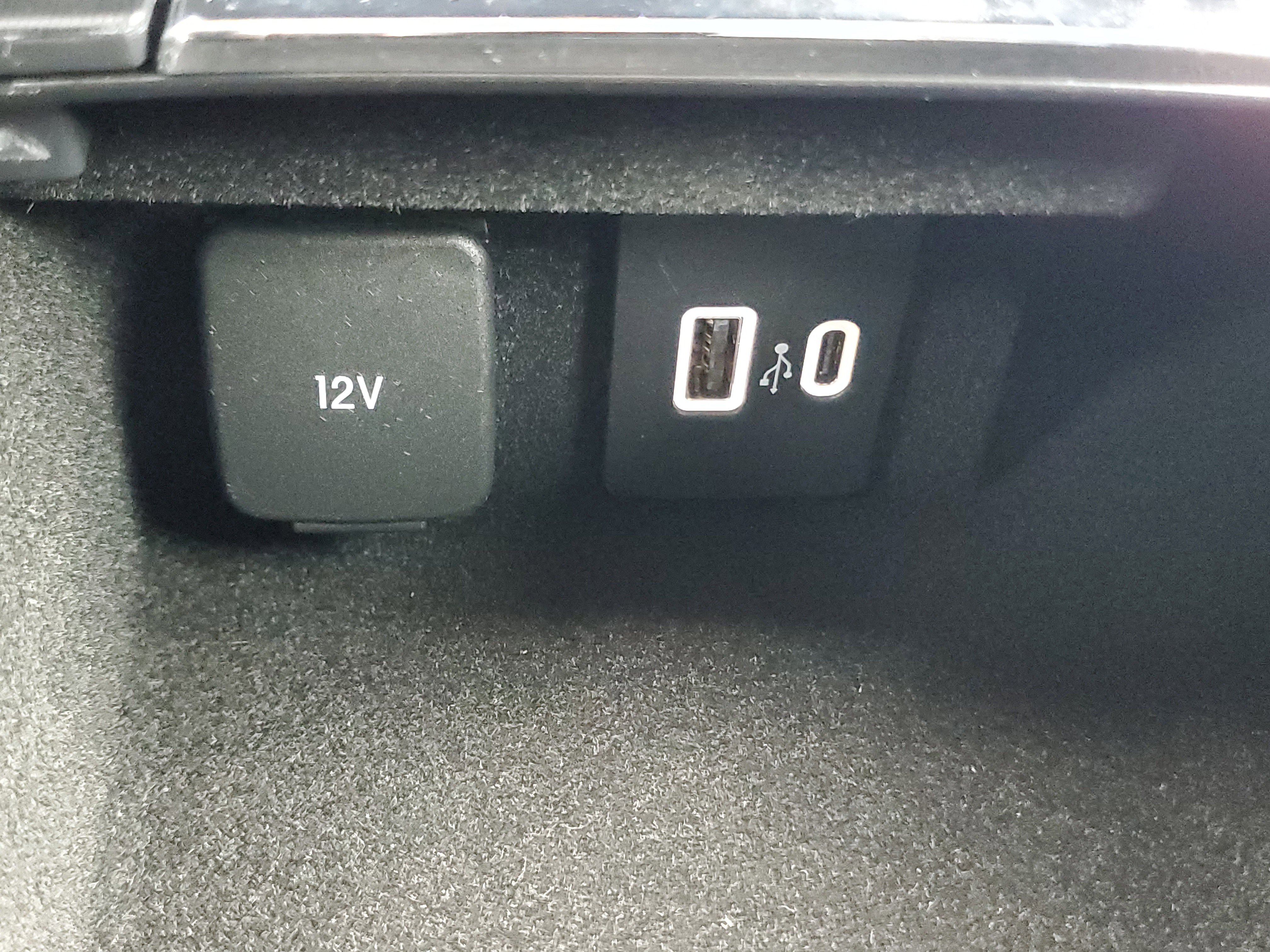 New 2025 Lincoln Corsair Grand Touring w/ Towing Package image 23