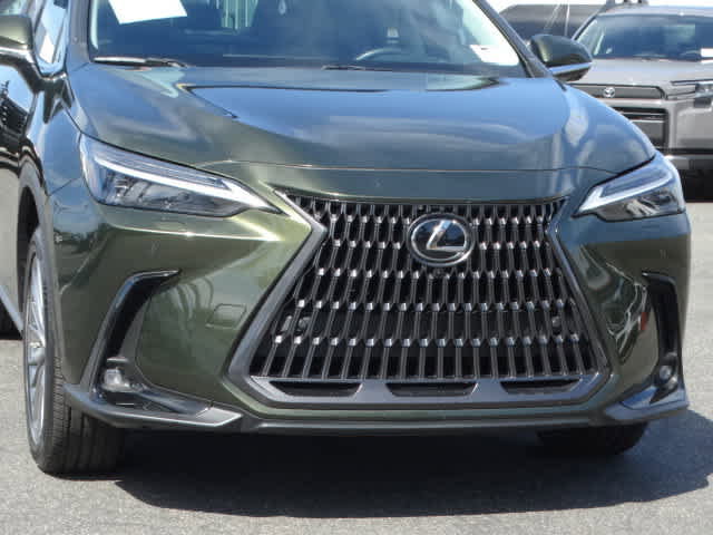 Used 2023 Lexus NX 350h Luxury w/ Vision Package image 4