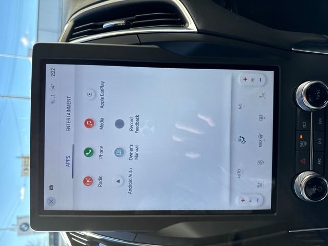 Used 2024 Ford Edge Titanium w/ Cargo Accessory Package image 17