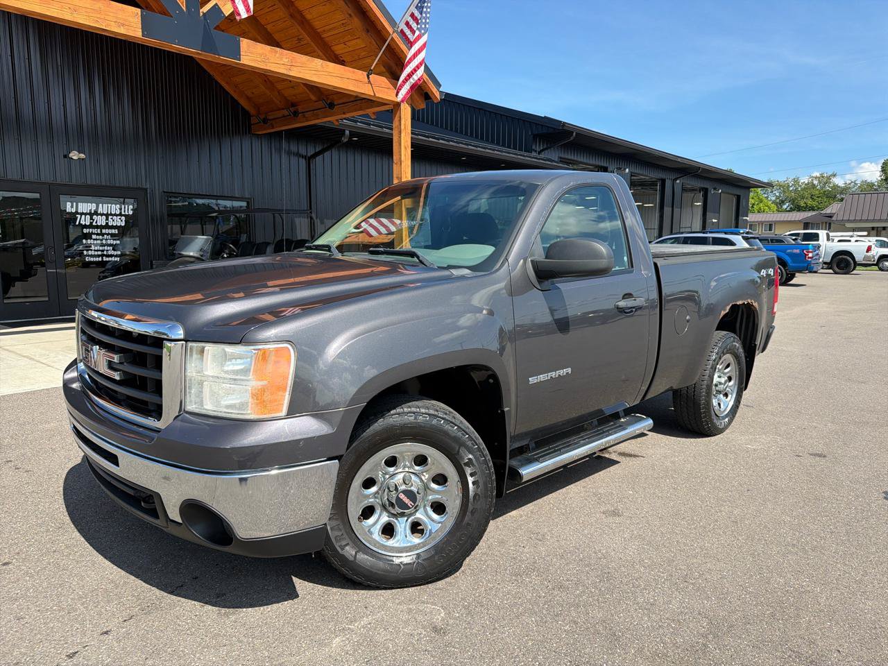 Used 2011 GMC Sierra 1500 W/T w/ Work Truck Plus Package AWD/4WD image 1