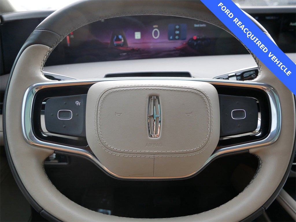 Used 2024 Lincoln Nautilus Premier w/ Equipment Group 102A image 16