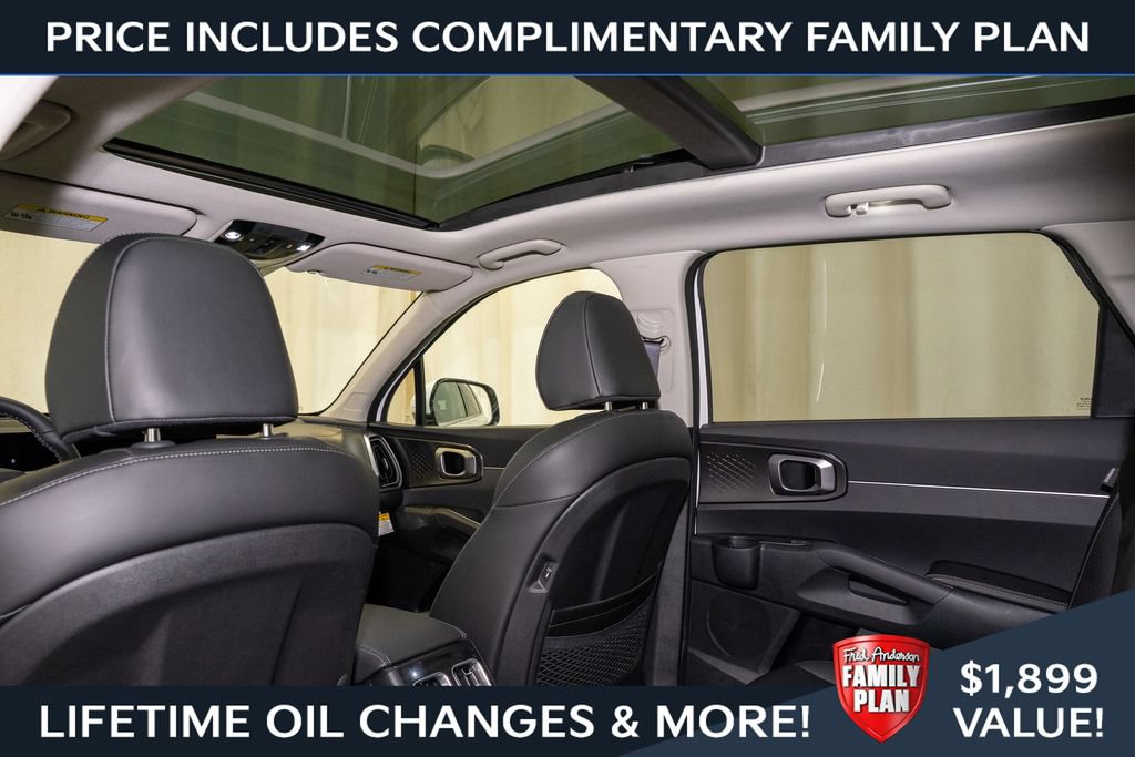 New 2026 Kia Sorento S w/ S Panoramic Sunroof Package FWD image 10