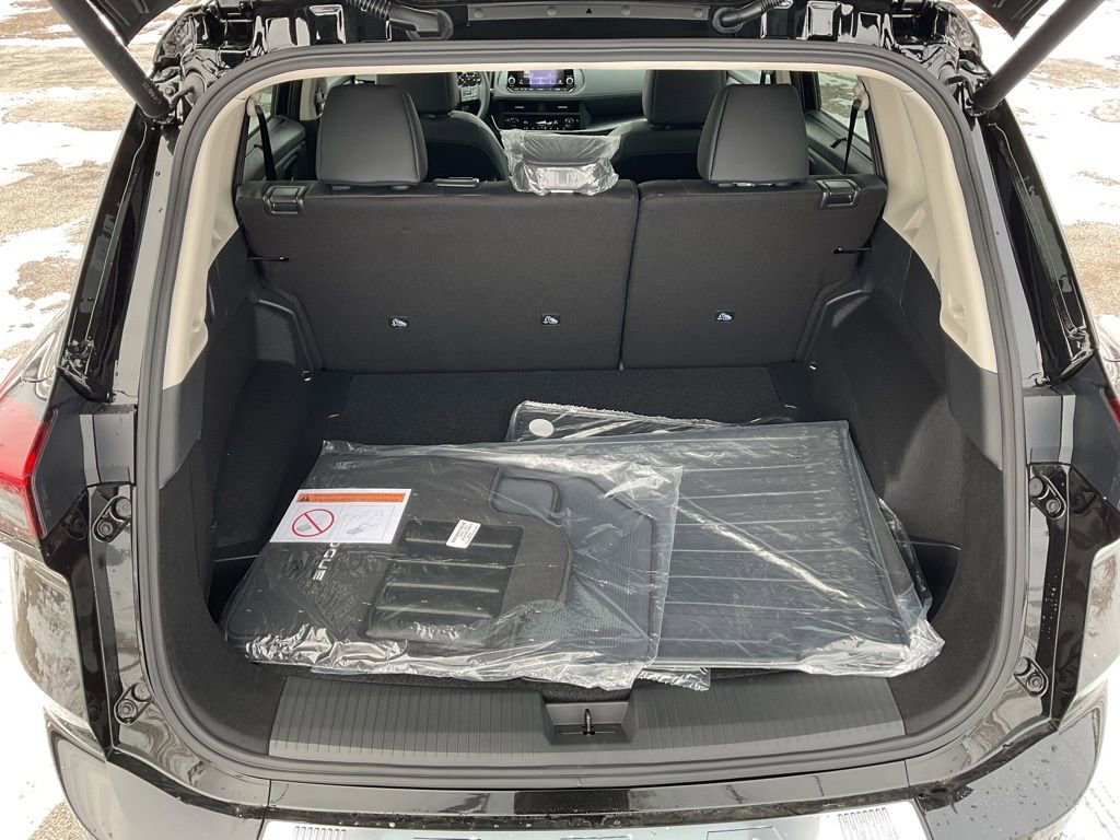 New 2026 Nissan Rogue SV w/ SV Premium Package AWD/4WD image 22