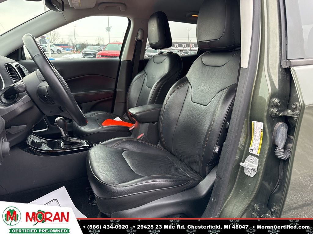 Used 2019 Jeep Compass Limited image 11