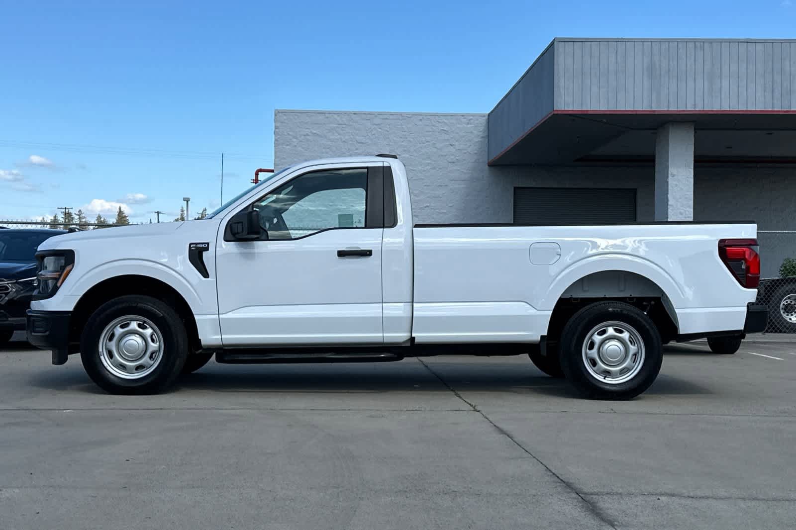 Used 2024 Ford F150 XL RWD image 6
