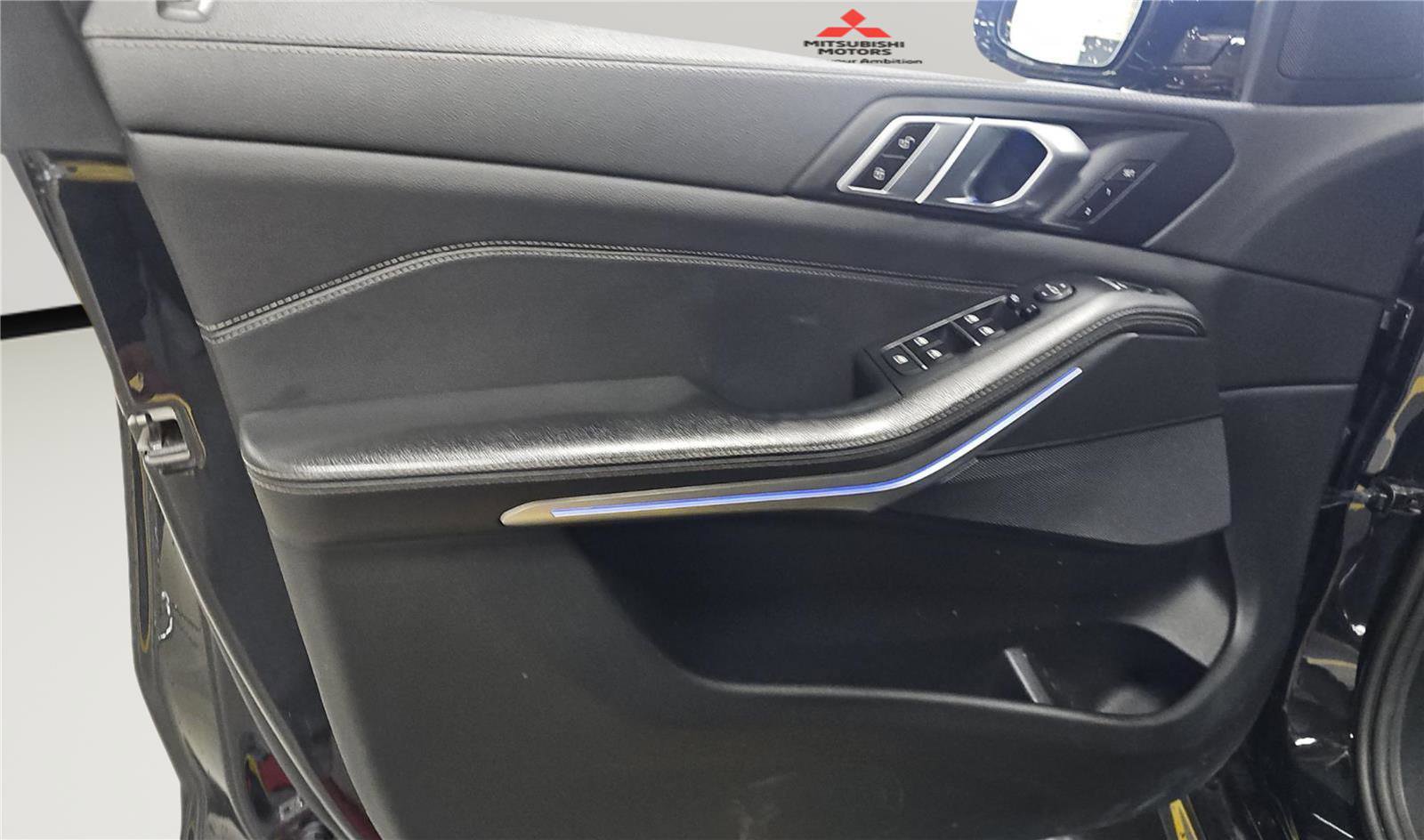 Used 2022 BMW X5 xDrive40i AWD/4WD image 8