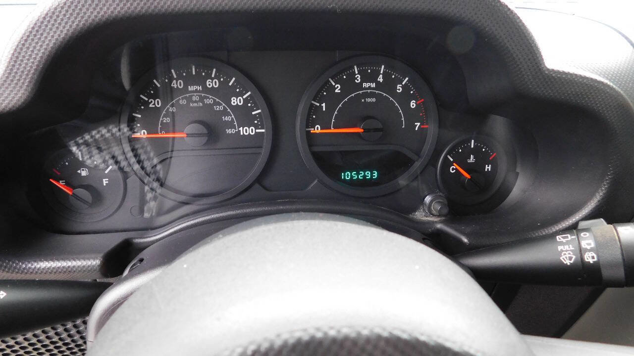 Used 2008 Jeep Wrangler Unlimited X image 37