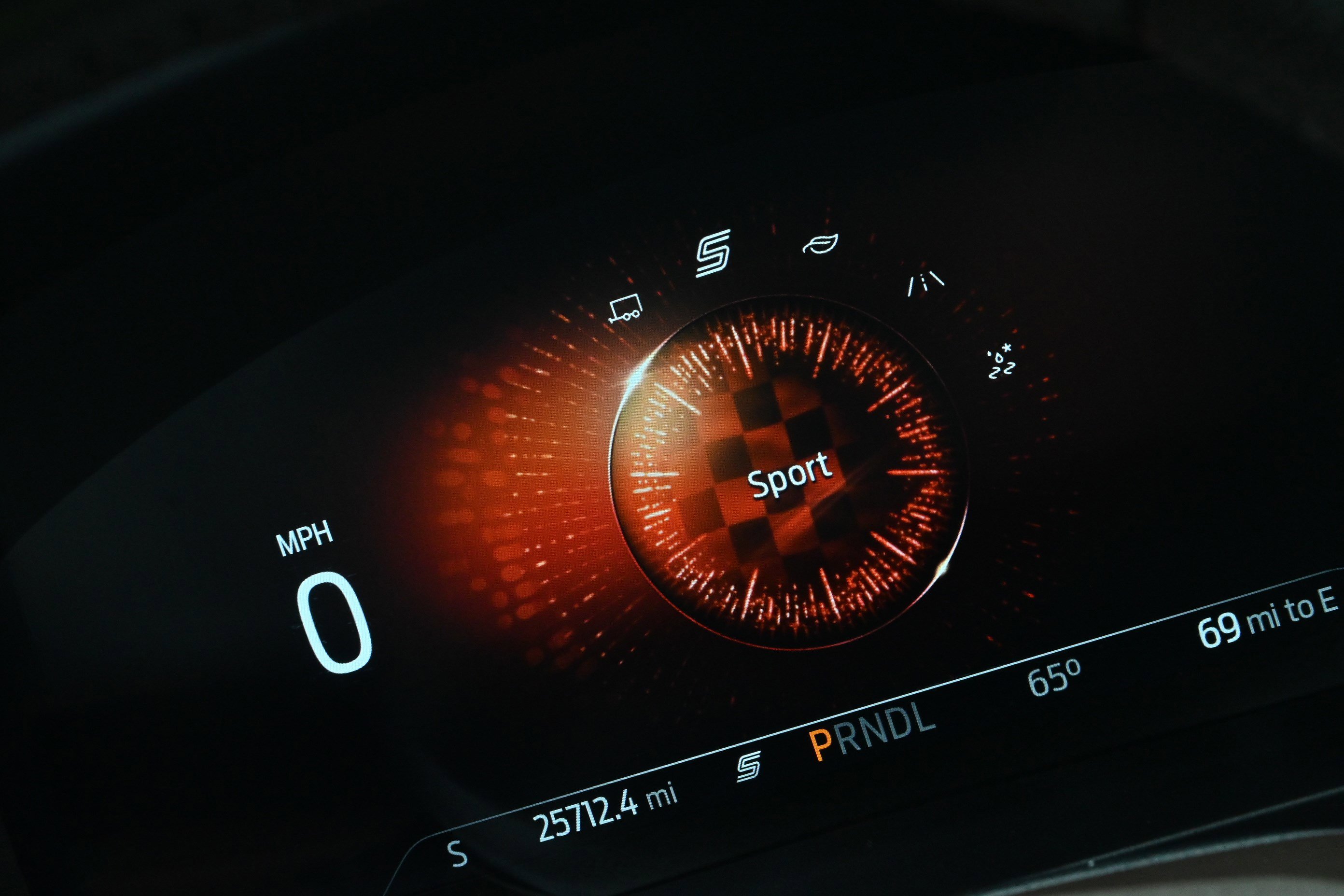 Used 2022 Ford Explorer King Ranch w/ Class IV Trailer Tow Package AWD/4WD image 36