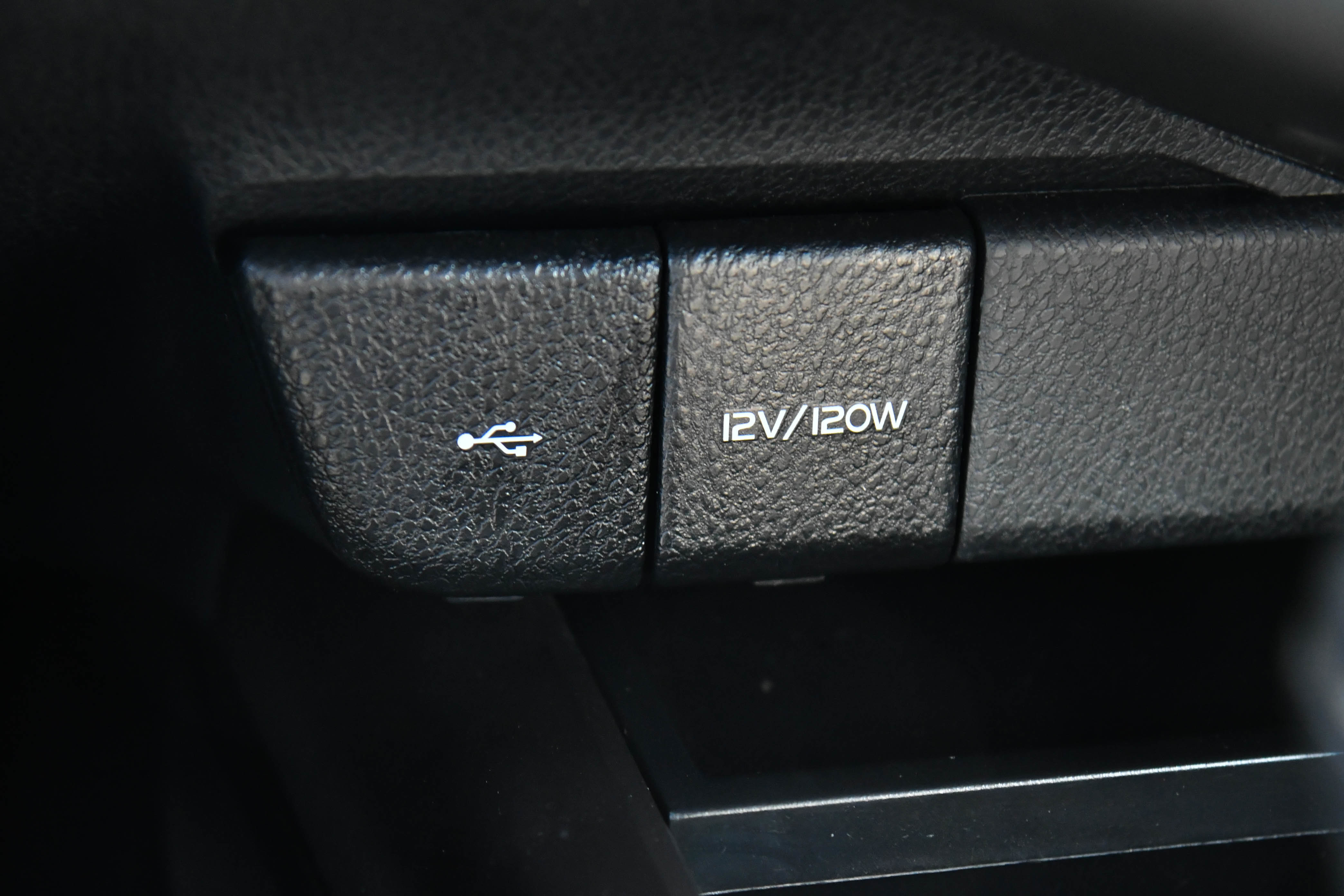 Used 2024 Toyota Camry SE image 24