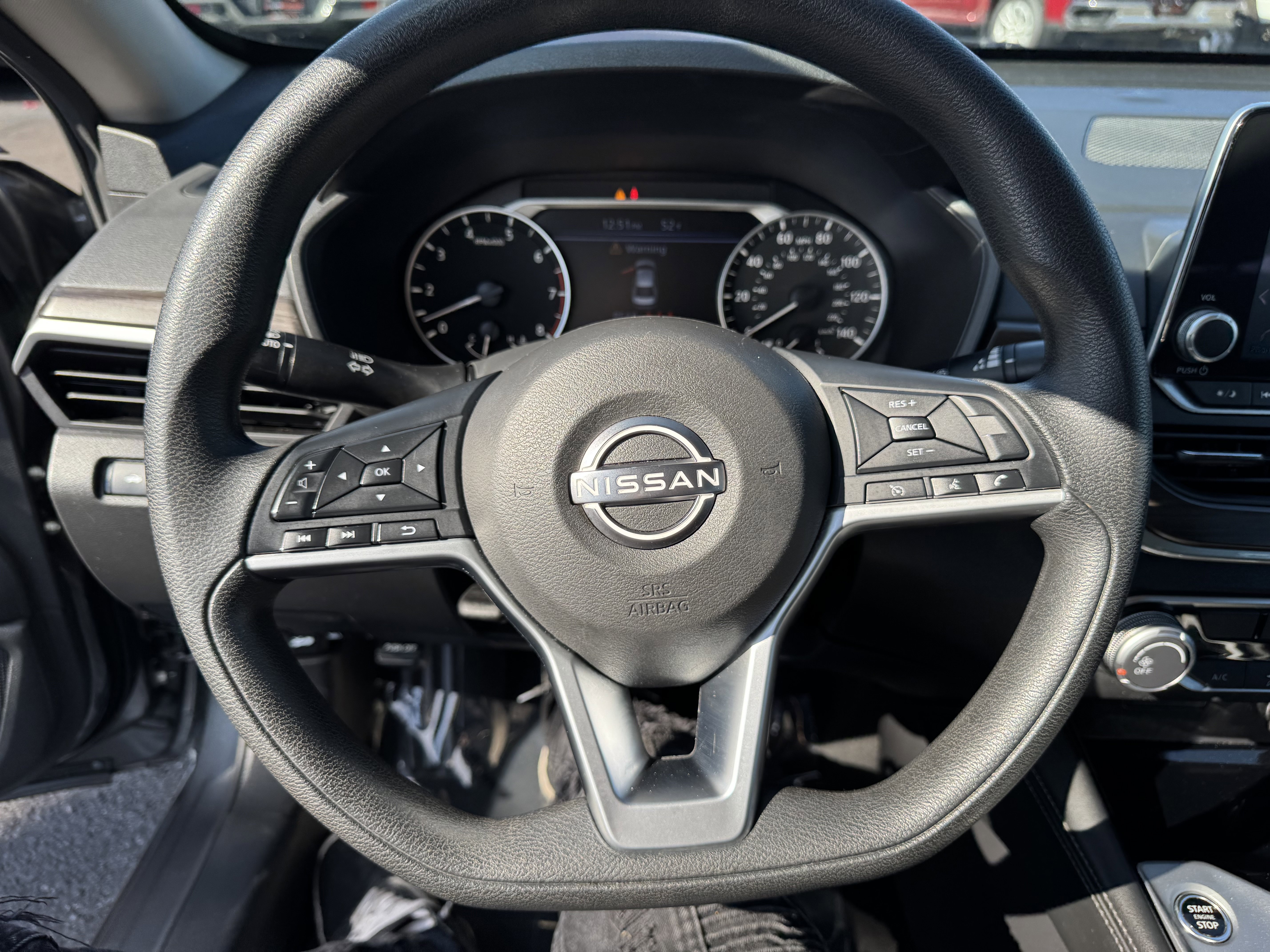 Used 2023 Nissan Altima 2.5 SV image 18